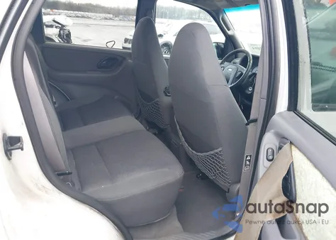 2001 Ford Escape Xlt z USA, uszkodzony, nr VIN 1FMYU03181KC55279